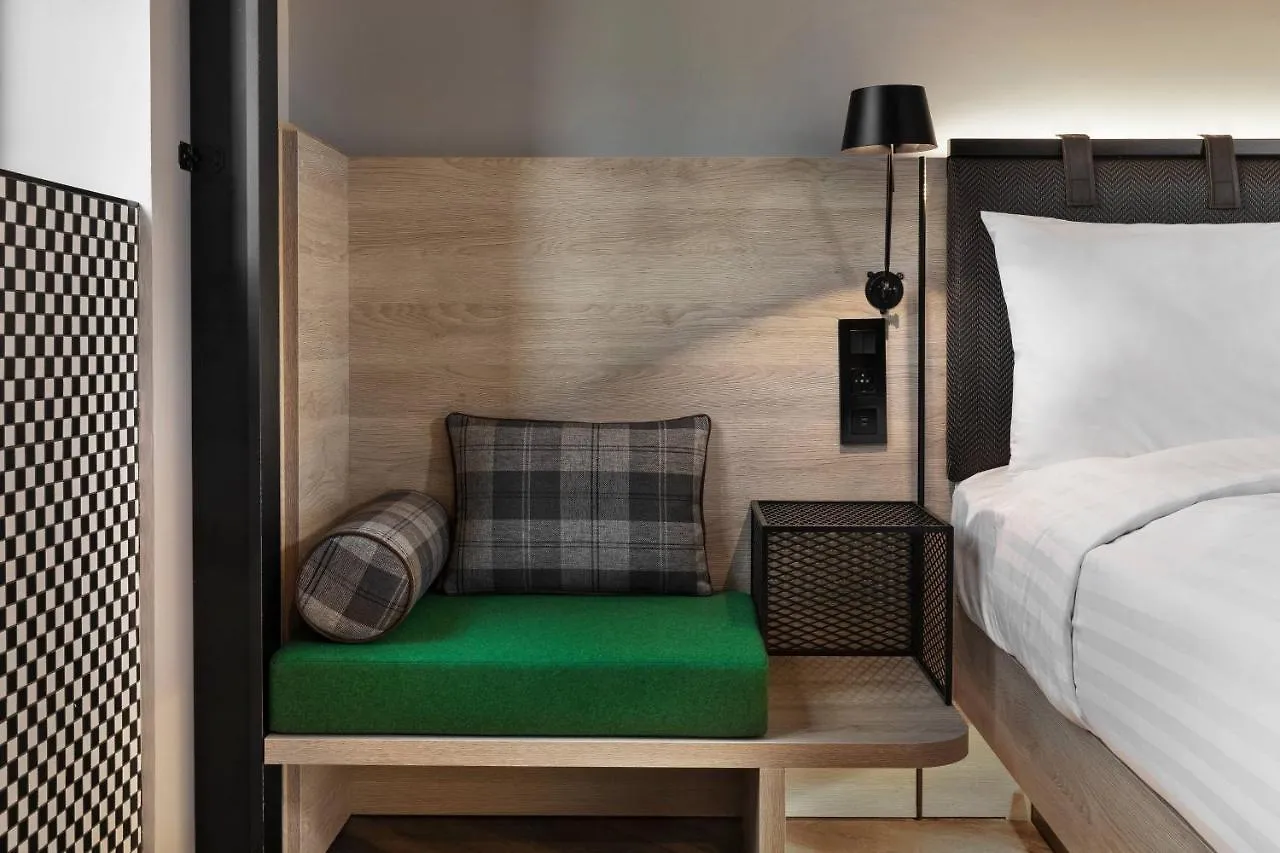 Moxy Lille City Hotel