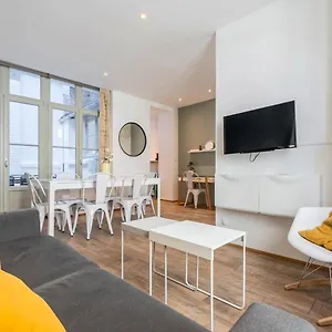 Old - Beautiful House 3 Bdrms 6pers. Apartment